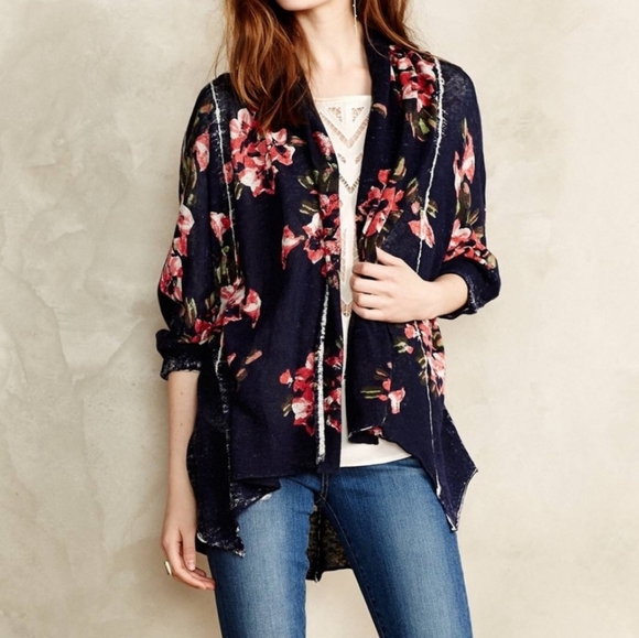Anthropologie Sweaters - Anthropologie knitted & knotted floral cardigan